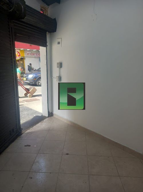 Local en arriendo en Villa Nueva, Medellín, 10 m² · foto 4 de 5