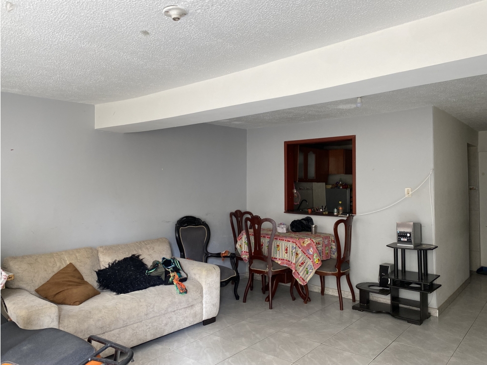 Casa en venta en Ospina Perez Sur, Bogotá · foto 2 de 14