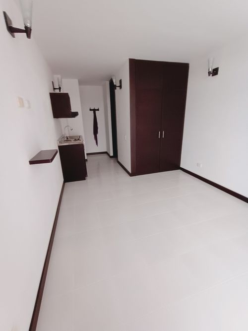 Apartaestudio en venta en Chapinero, Bogotá, 25 m² · foto 2 de 12
