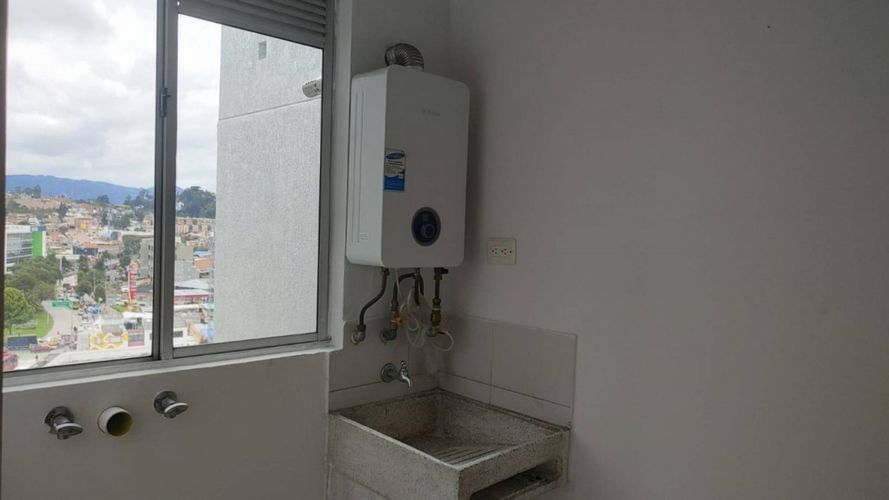 Apartamento de 3 alcobas en venta en Bochalema, Bogotá, 68 m² · foto 4 de 17