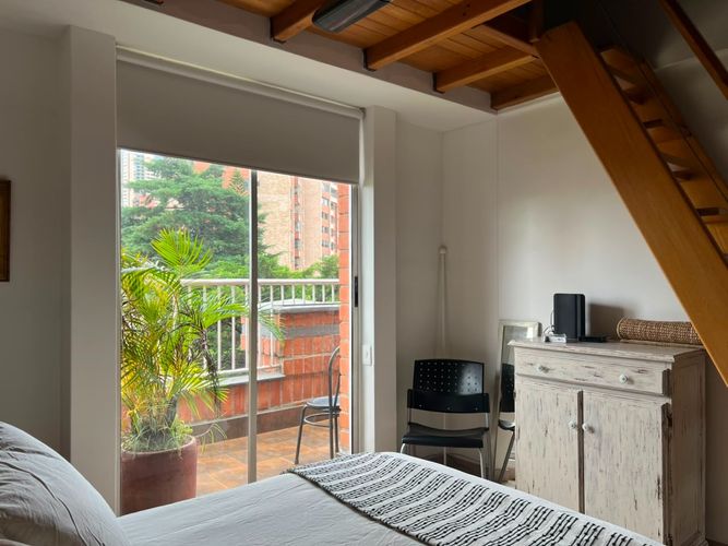 Apartamento de 3 alcobas en venta en El Poblado, Medellín, 182 m² · foto 11 de 19