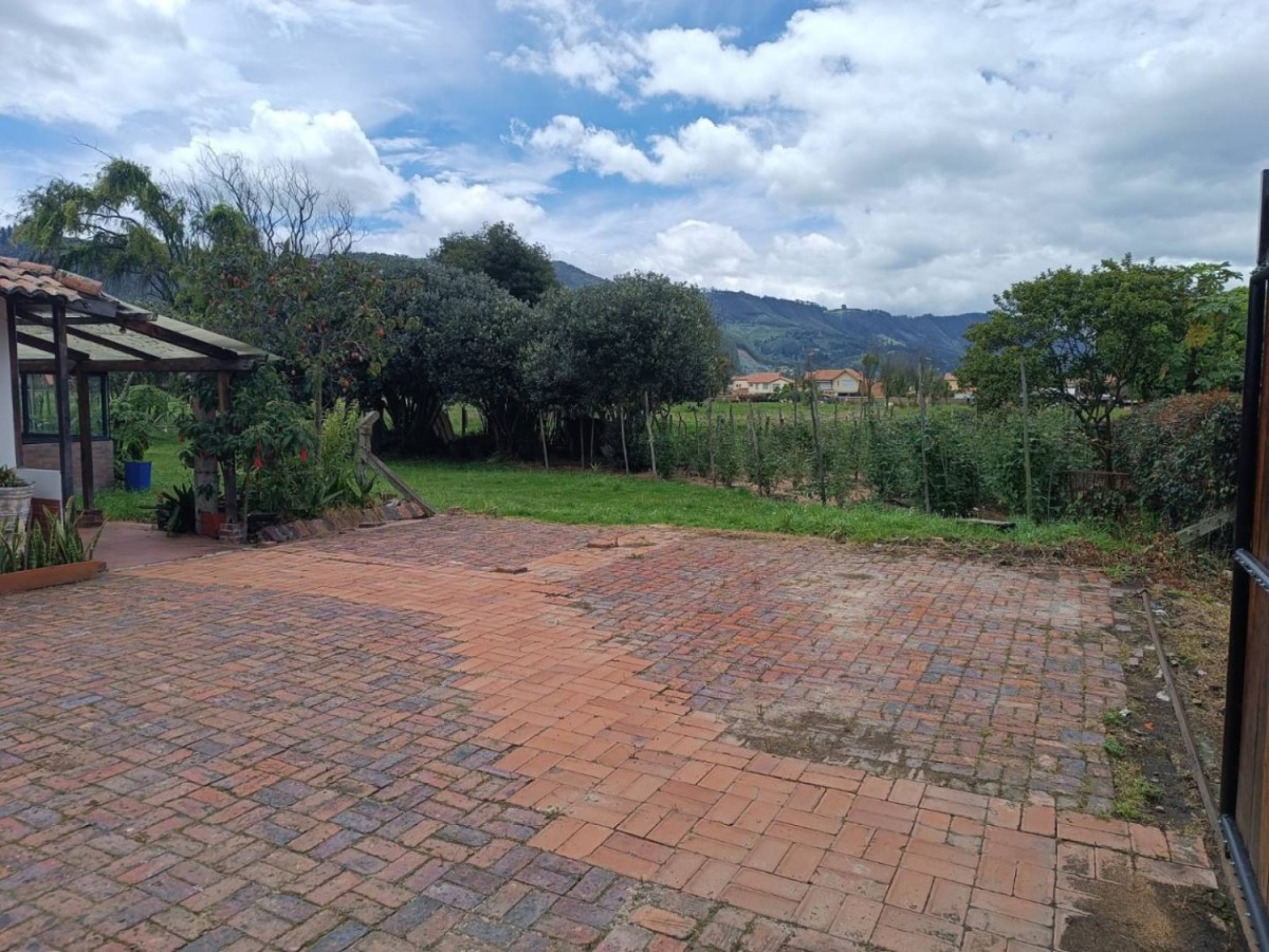 Casa en venta en Chuntame, Cajicá · foto 4 de 11