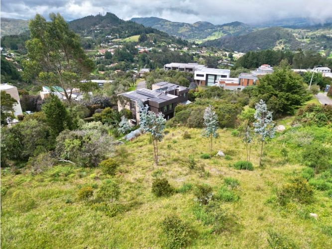 Lote en venta en El Hato, La Calera, 1237 m² · foto 2 de 16