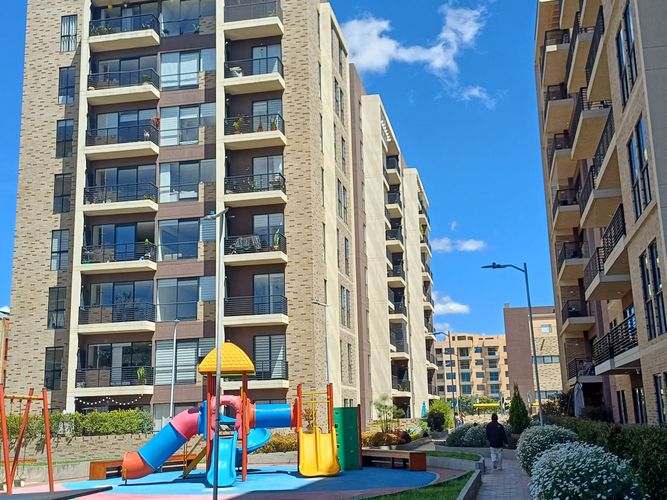 Apartamento en venta en Delicias Norte, Chía · foto 2 de 24