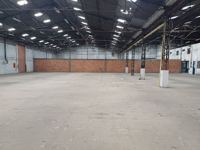 Bodega en arriendo en Cazuca, Soacha, 3300 m² · foto 6 de 12