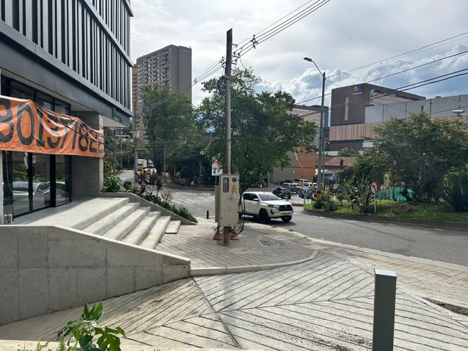 Local en venta en Alejandría, Medellín, 419 m² · foto 2 de 14