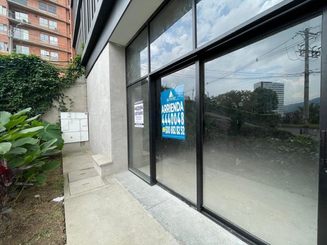 Local en venta en Alejandría, Medellín, 419 m² · foto 5 de 14