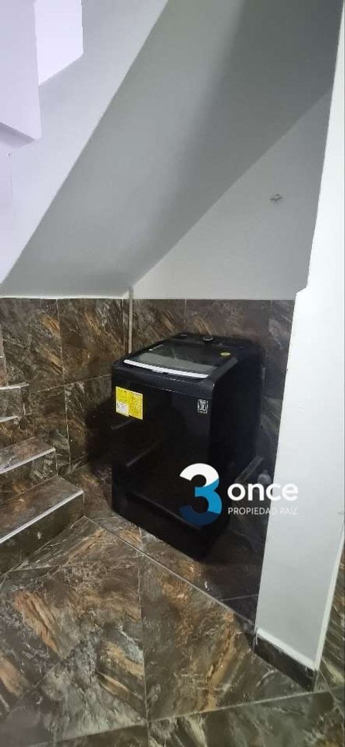 Apartaestudio en venta en Boston, Medellín, 17 m² · foto 4 de 4