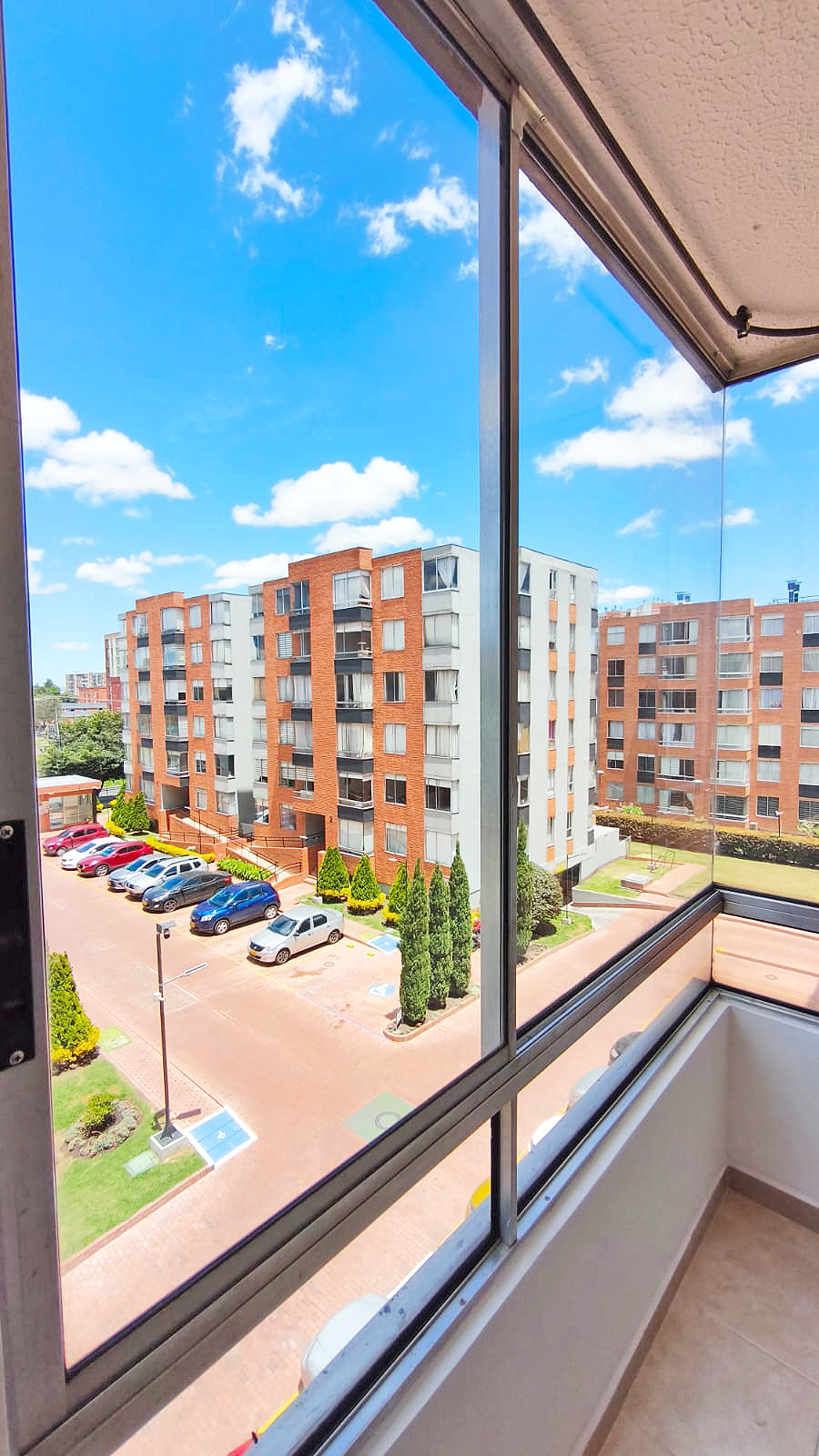 Apartamento en venta en Pinar De Suba, Bogotá · foto 2 de 21