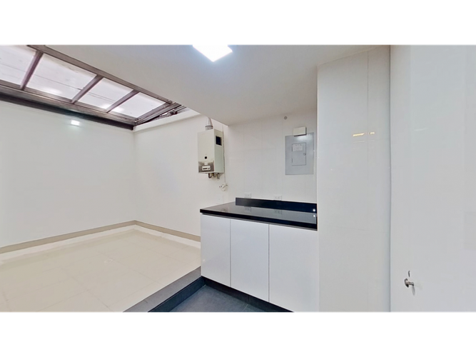 Apartaestudio en venta en Santa Barbara, Bogotá, 60 m² · foto 3 de 15