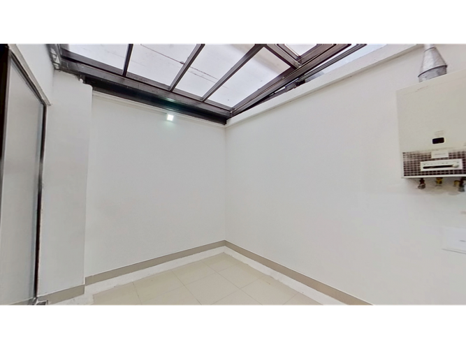 Apartaestudio en venta en Santa Barbara, Bogotá, 60 m² · foto 12 de 15