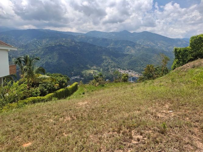 Lote en venta en Ruitoque, Floridablanca, 665 m² · foto 2 de 21