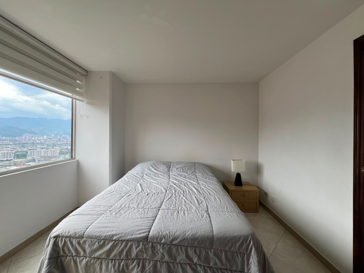 Apartamento en venta en El Poblado, Medellín · foto 6 de 14