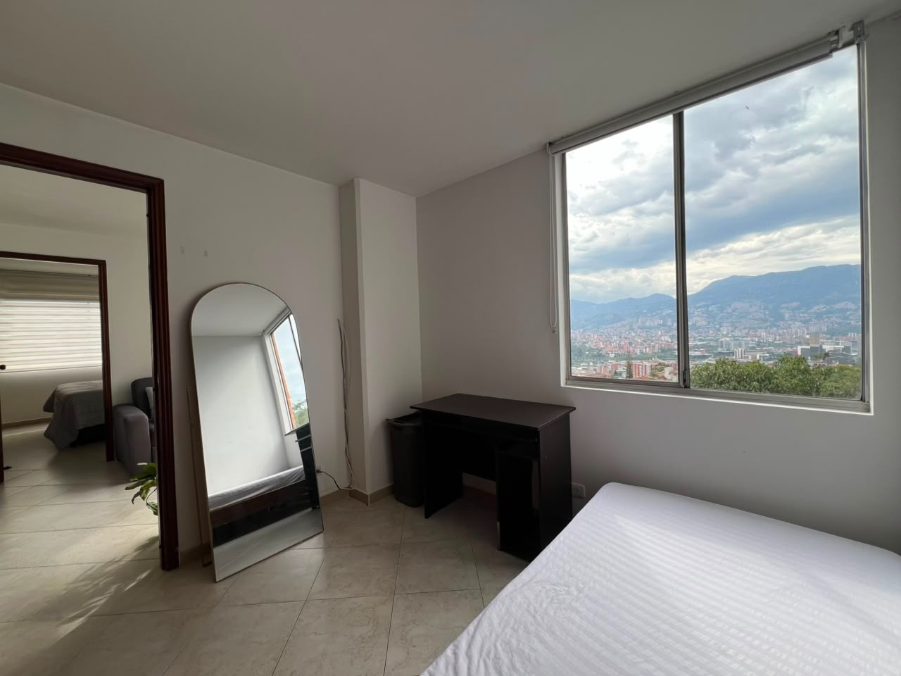 Apartamento en venta en El Poblado, Medellín · foto 11 de 14