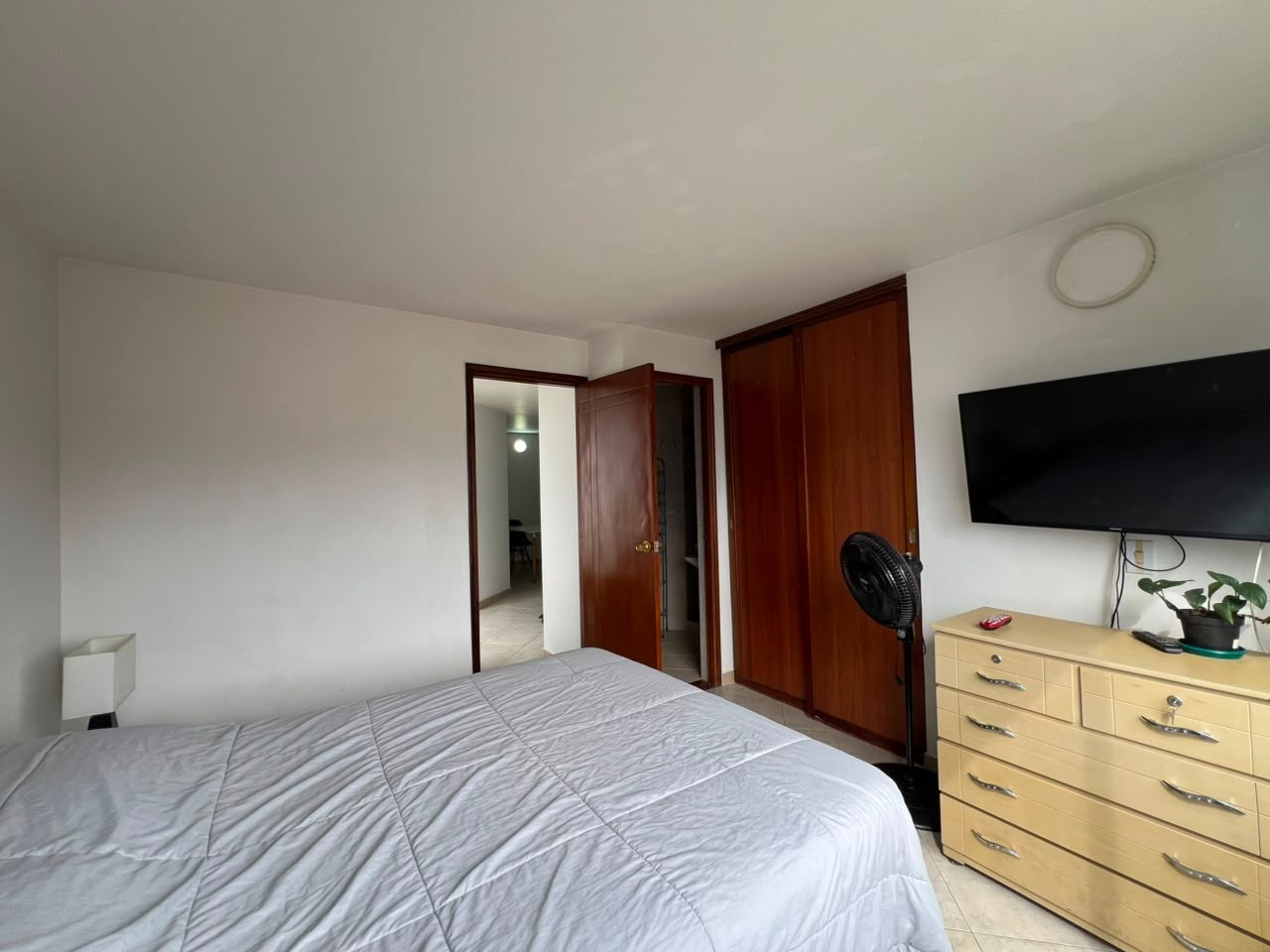 Apartamento en venta en El Poblado, Medellín · foto 9 de 14