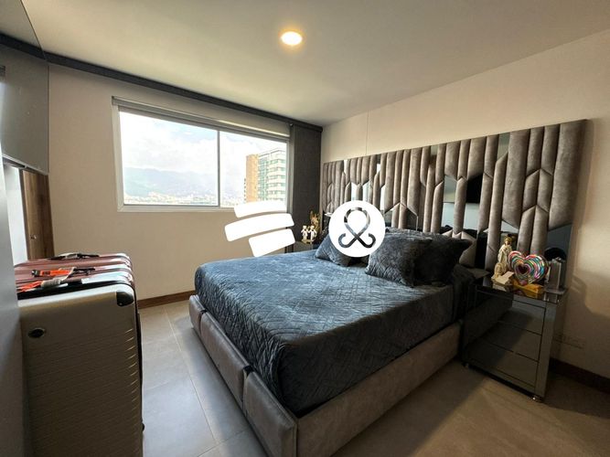 Apartamento de 2 alcobas en venta en El Poblado, Medellín, 89 m² · foto 15 de 19