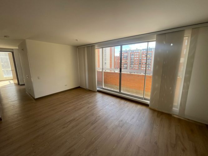 Apartamento de 3 alcobas en venta en Gran Granada, Bogotá, 75 m² · foto 2 de 22