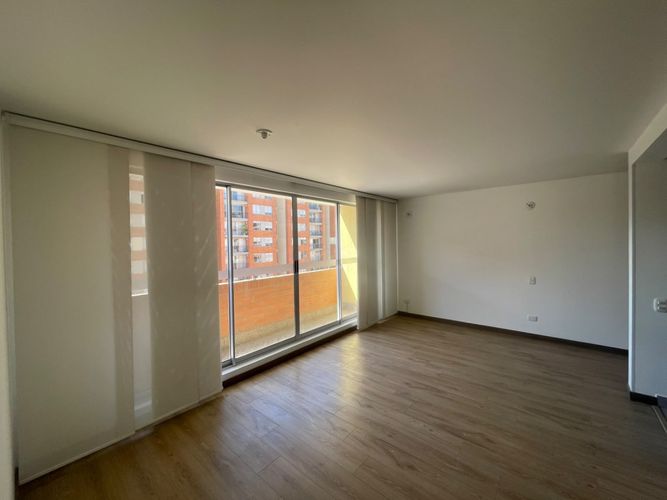Apartamento de 3 alcobas en venta en Gran Granada, Bogotá, 75 m² · foto 3 de 22