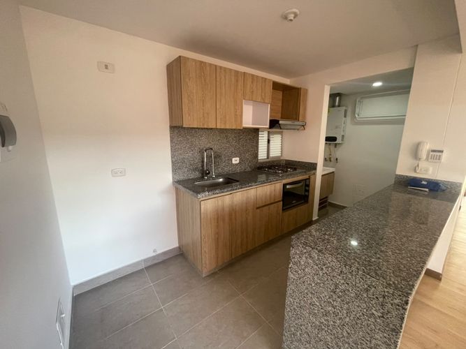 Apartamento de 3 alcobas en venta en Gran Granada, Bogotá, 75 m² · foto 7 de 22