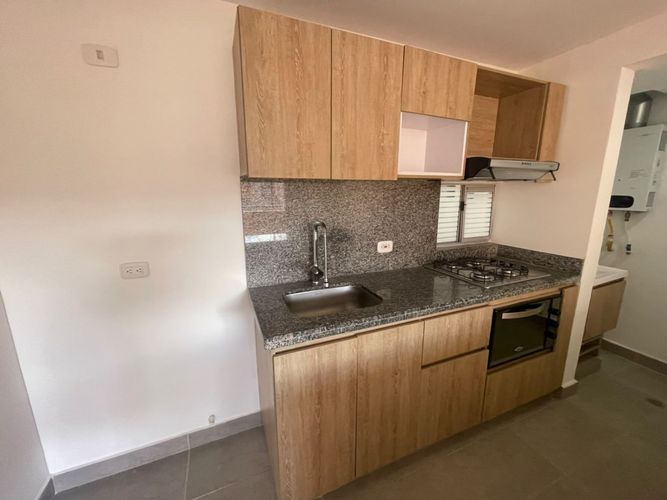 Apartamento de 3 alcobas en venta en Gran Granada, Bogotá, 75 m² · foto 8 de 22