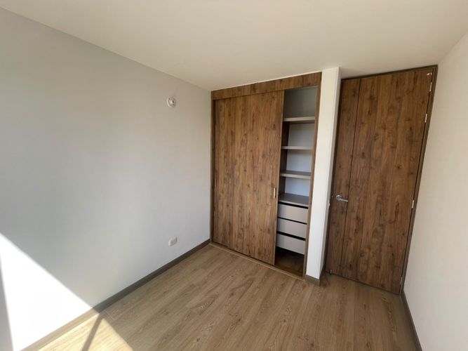 Apartamento de 3 alcobas en venta en Gran Granada, Bogotá, 75 m² · foto 12 de 22