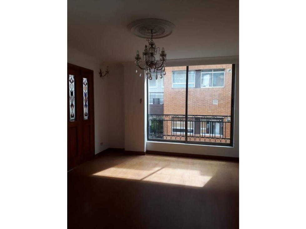 Apartamento en venta en San Patricio, Bogotá · foto 9 de 16