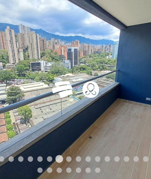 Apartamento de 3 alcobas en venta en El Poblado, Medellín, 105 m² · foto 9 de 24