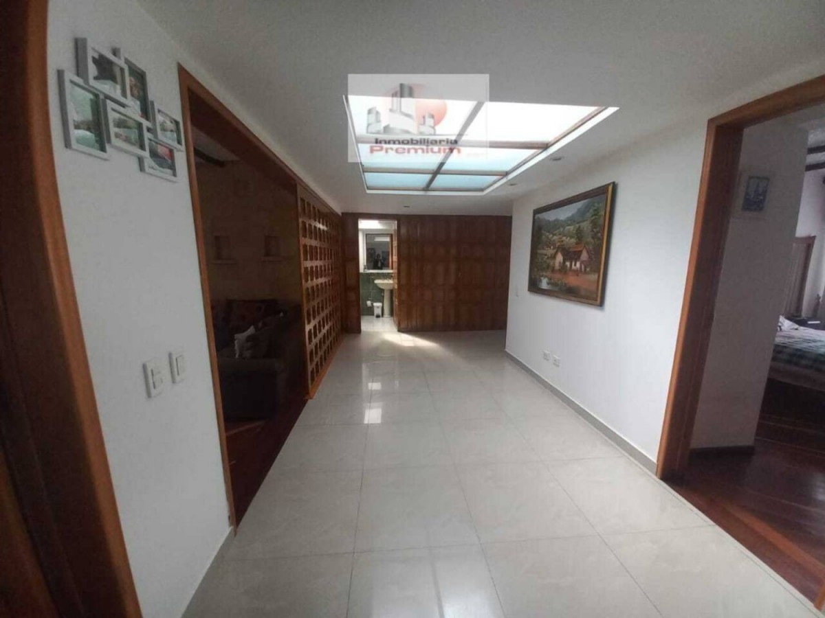 Casa en venta en Niza, Bogotá · foto 10 de 24