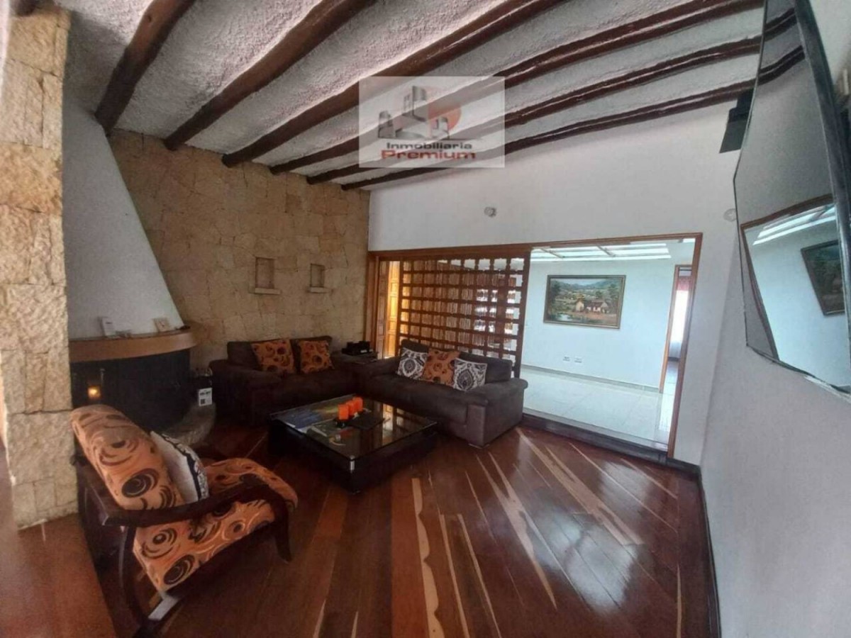 Casa en venta en Niza, Bogotá · foto 12 de 24