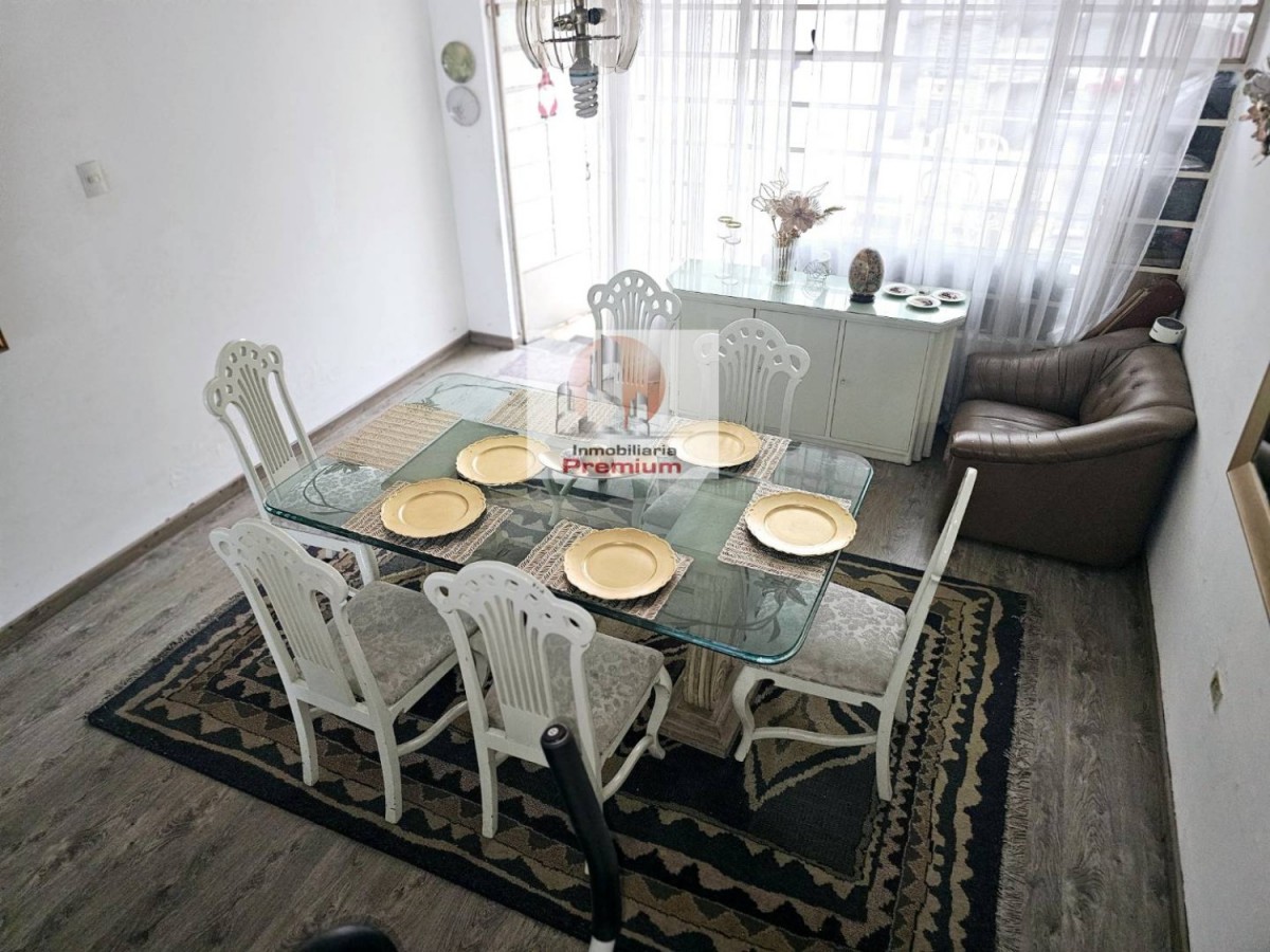 Casa en venta en Galerias, Bogotá · foto 3 de 24