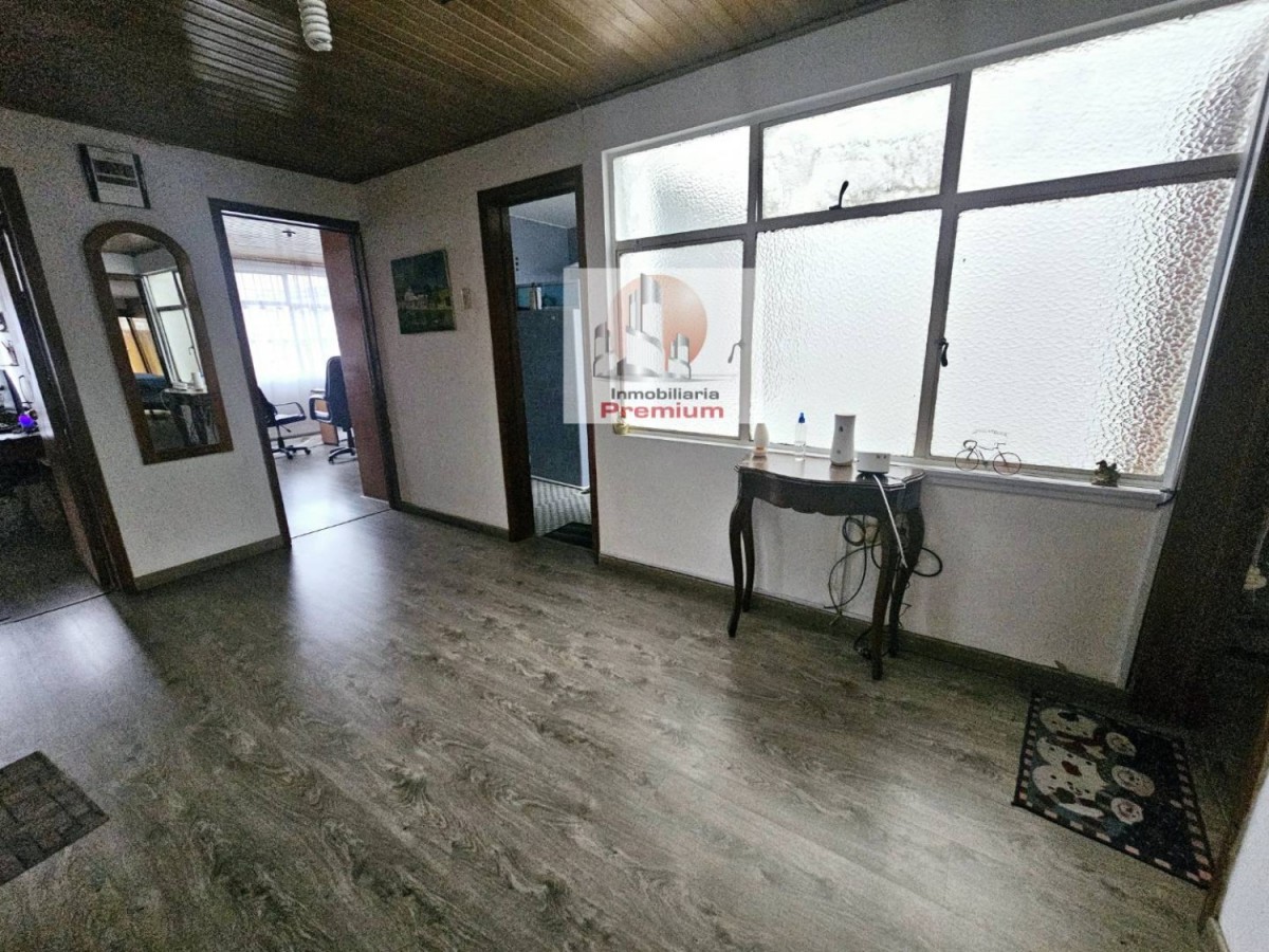 Casa en venta en Galerias, Bogotá · foto 7 de 24