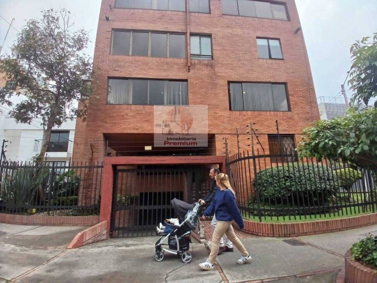 Apartamento en venta en Santa Barbara Alta, Bogotá · foto 16 de 17