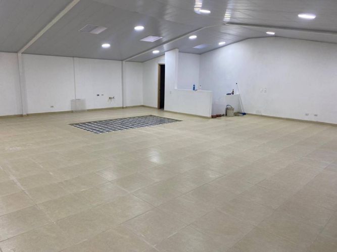 Casa de 3 alcobas en venta en Las Ferias, Bogotá, 230 m² · foto 6 de 10