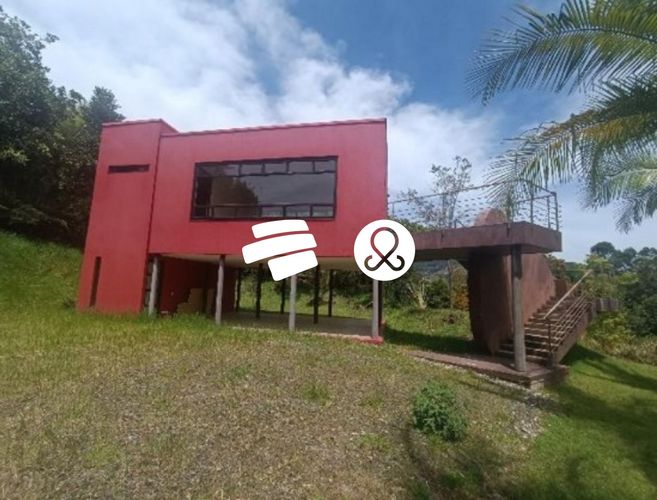 Finca en venta en El Carmen de Viboral, 6453 m² · foto 14 de 19