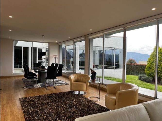 Casa de 4 alcobas en venta en Aposentos Parte Alta, Sopó, 410 m² · foto 13 de 24