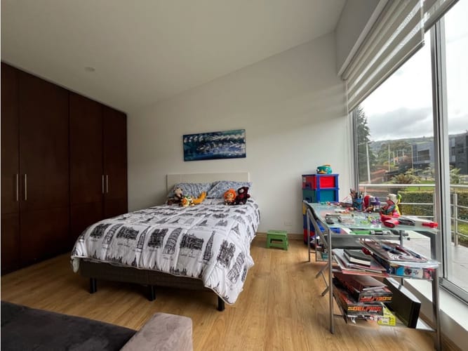 Casa de 4 alcobas en arriendo en Aposentos Parte Alta, Sopó, 410 m² · foto 7 de 24