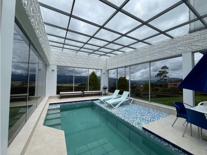Casa de 4 alcobas en arriendo en Aposentos Parte Alta, Sopó, 410 m² · foto 23 de 24