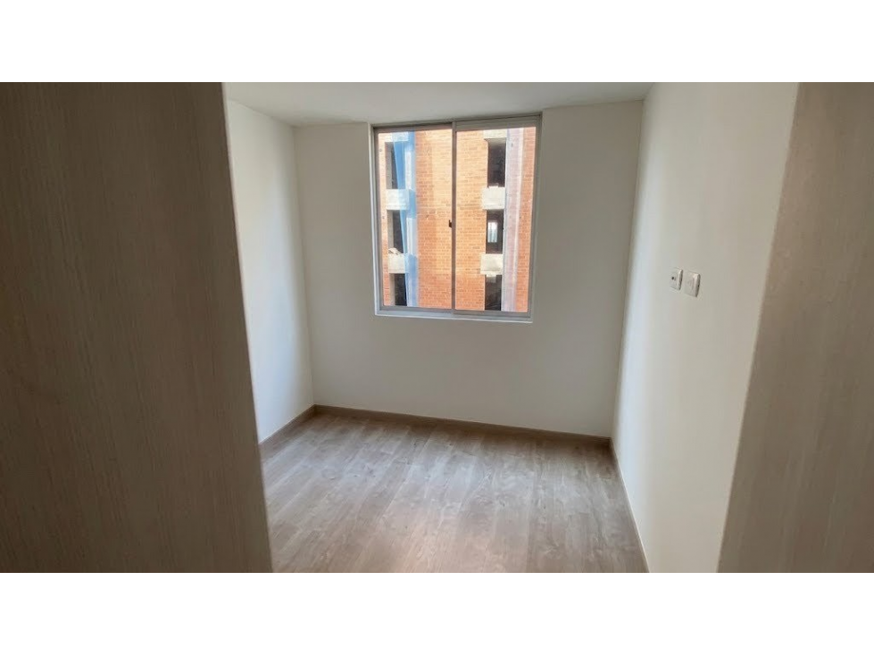 Apartamento en venta en Castilla, Bogotá · foto 5 de 15