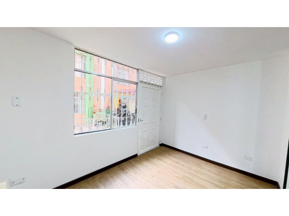 Casa en venta en Tintala, Bogotá · foto 2 de 14