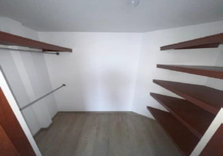 Apartamento de 4 alcobas en venta en Centro Internacional, Bogotá, 108 m² · foto 13 de 18