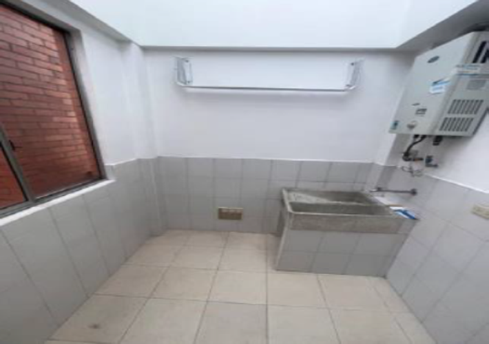 Apartamento de 4 alcobas en venta en Centro Internacional, Bogotá, 108 m² · foto 14 de 18