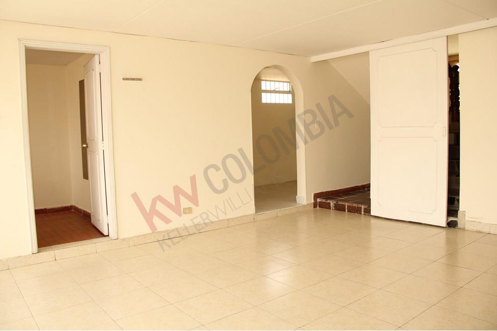 Casa en venta en Alhambra, Bogotá · foto 12 de 24