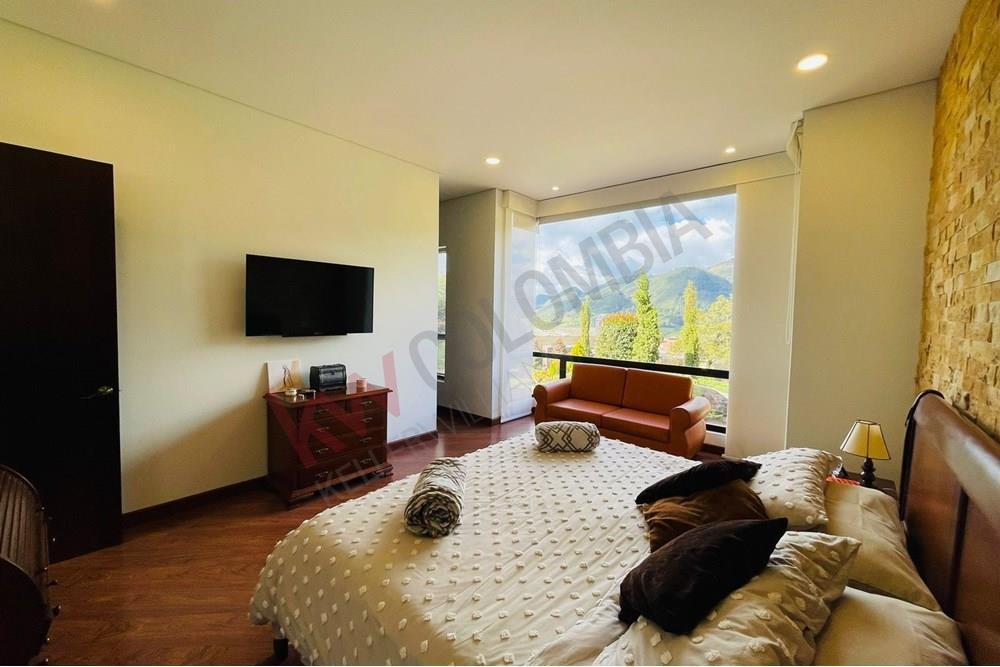Casa en venta en Conjunto Casa De Campo, La Calera · foto 2 de 24