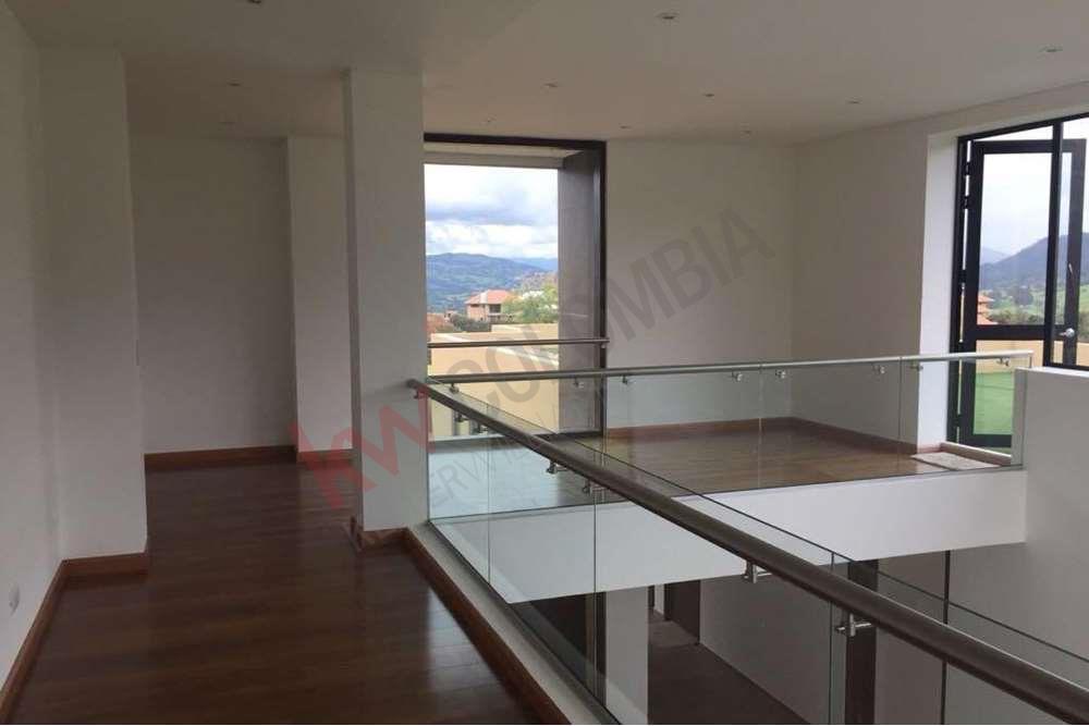 Casa en arriendo en Conjunto Casa De Campo, La Calera · foto 15 de 19