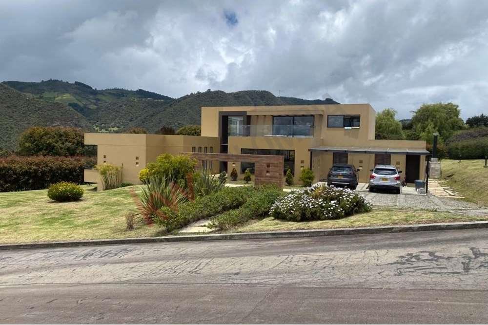 Casa en arriendo en Conjunto Casa De Campo, La Calera · foto 17 de 19