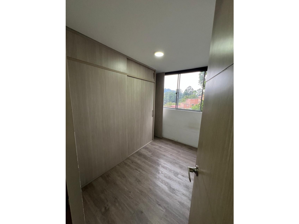 Apartamento en venta en La Tablaza, La Estrella · foto 13 de 17