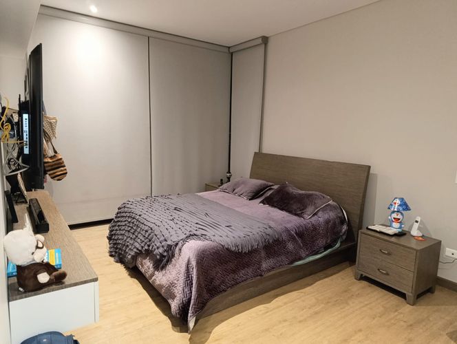 Apartamento de 3 alcobas en venta en Cerros De Suba, Bogotá, 166 m² · foto 8 de 24