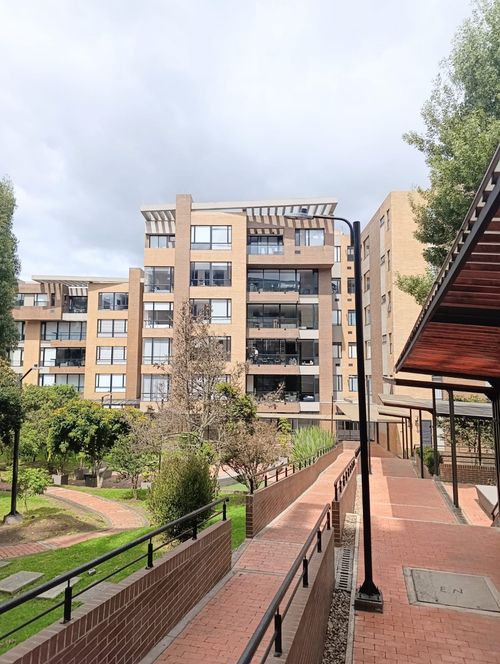 Apartamento de 3 alcobas en venta en Cerros De Suba, Bogotá, 166 m² · foto 18 de 24