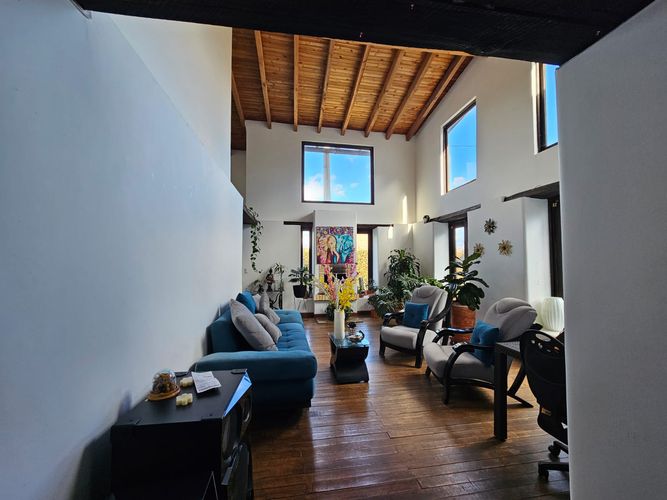 Casa de 5 alcobas en venta en El Abra, Cota, 320 m² · foto 4 de 5