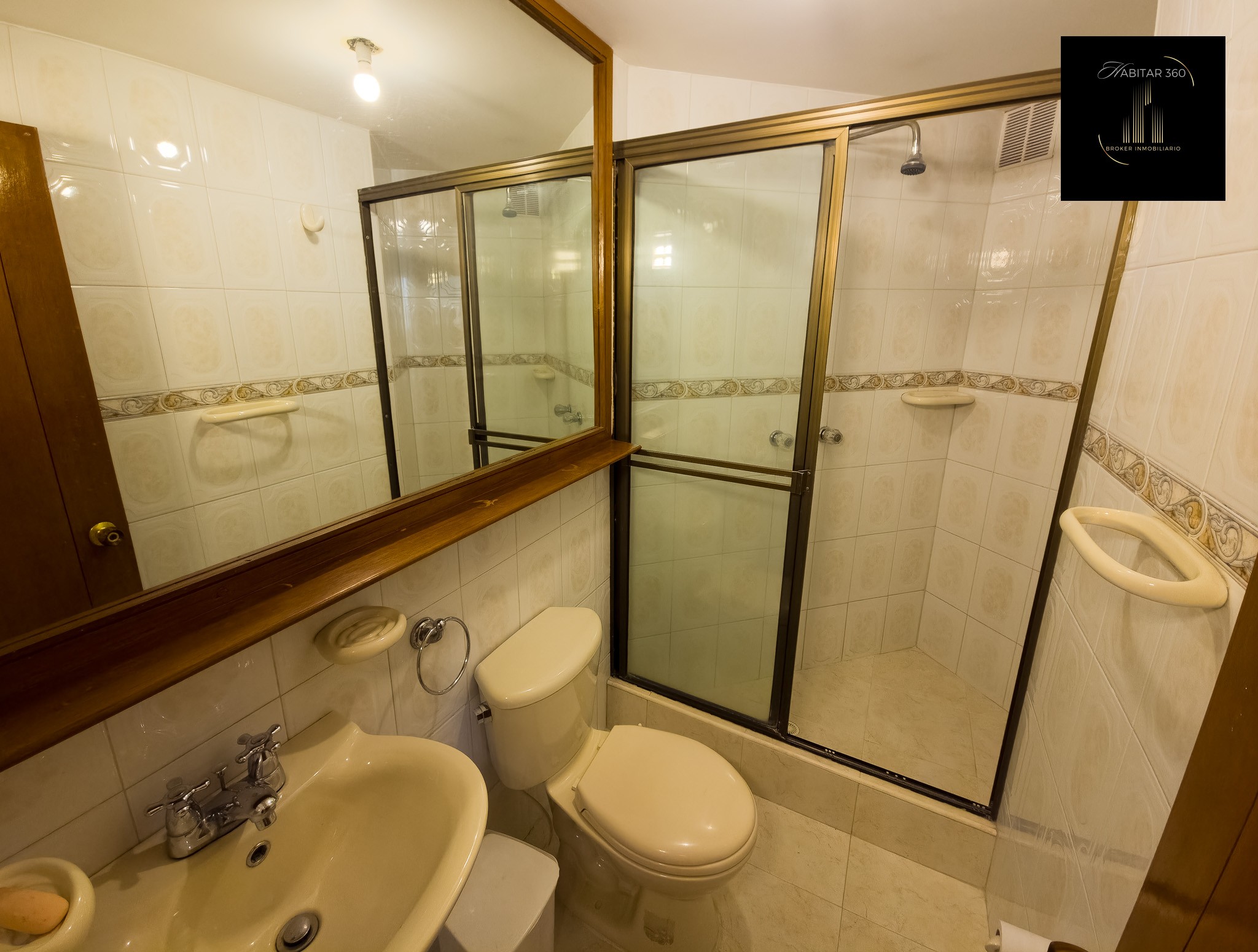 Apartamento en venta en Cedritos, Bogotá · foto 8 de 24